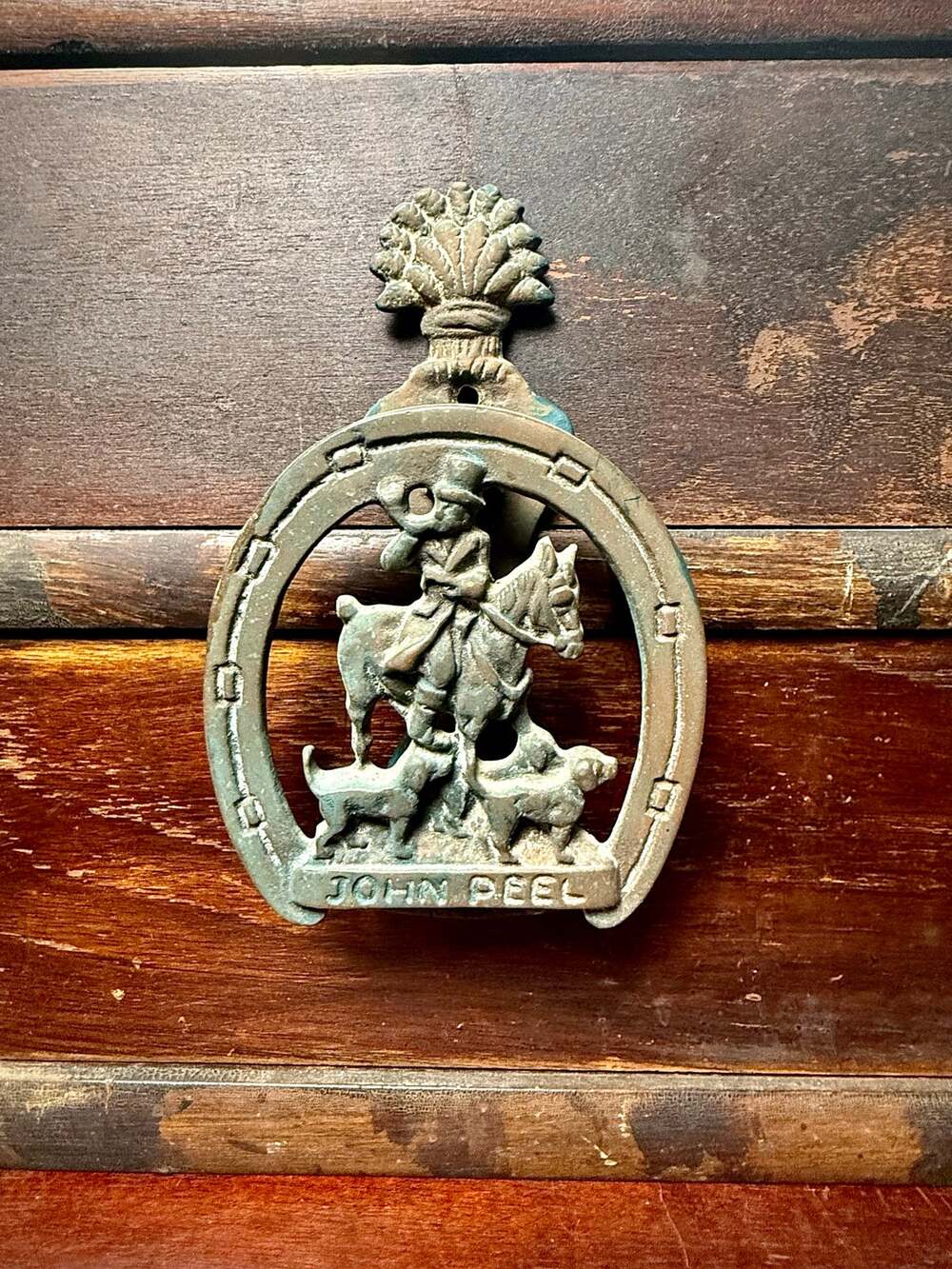 John Peel Door Knocker, Brass Horseshoe Hunt Scene, Hounds, Wheat Sheaf Plate